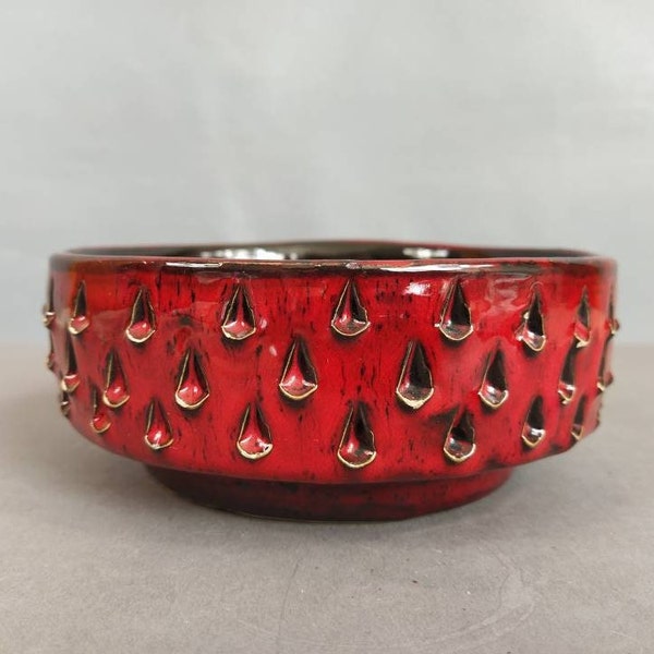 Fratelli Fanciullacci Strawberry Bowl - Mid-Century - 60s 70s - Italy - Ø 14.5 cm (5.7")