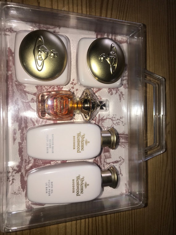 Vivienne Westwood Boudoir (1998) Coquetteries Limited