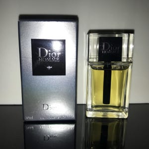 Perfume de hombre con estuche / EDT Dabber de 10 ml / Fragancia amaderada y fresca / Tamaño de viaje. Artículo de colección: original, imprescindible, RAR para él.