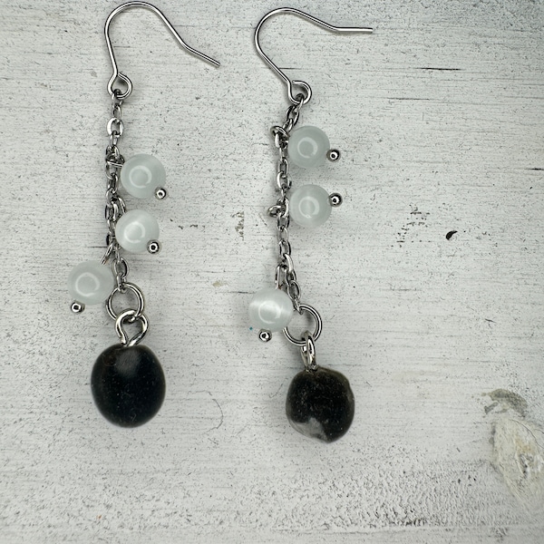 Hawaiian Mgambo Seed and Agate Earrings - Stainless Steel Earrings -  Beachy Jewelry - Nature Jewelry - Seed Jewelry