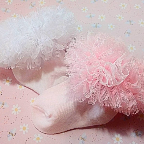 Baby tutu mesh socks,ruffled socks, ruffled lace socks.  0-6 months,   6-12 months, 12-24 months, and 2-3 years.  White or baby pink.