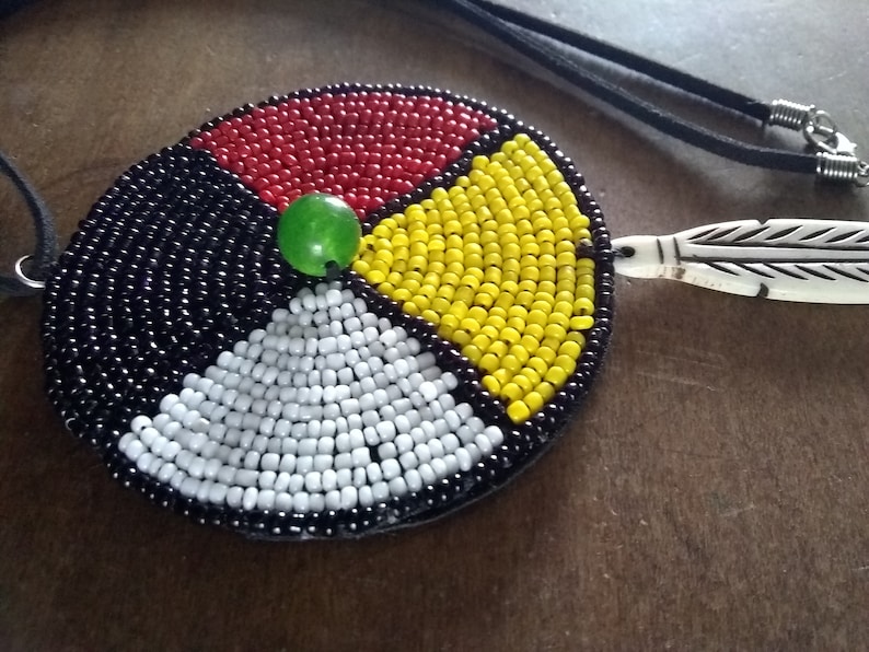 Medicine Wheel Necklace 3 Glass Beaded Rosettebuffalo Etsy