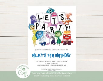 Puede incluir: Invitación imprimible para una fiesta de cumpleaños número 7 con personajes de la película Intensa-Mente. La invitación está decorada con los personajes sosteniendo carteles que dicen "Let's Party!" La invitación incluye la fecha, la hora y el lugar de la fiesta.