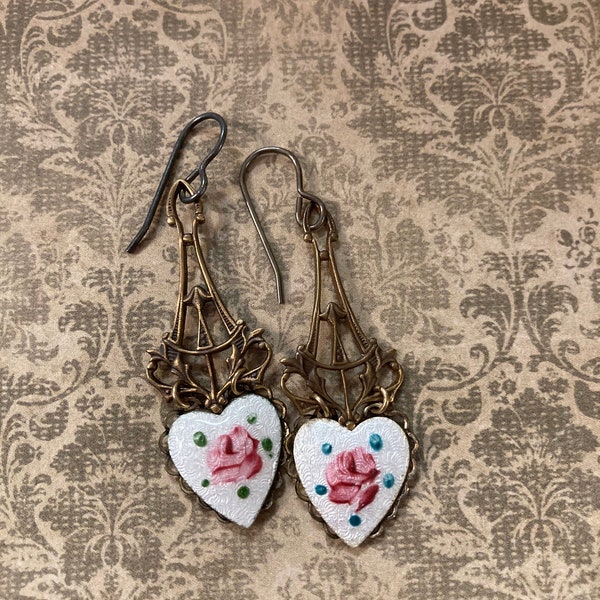 Guilloche Heart Earrings