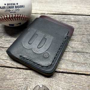 ¡Nuevo estilo! Cartera Wilson Horween X Baseball negra de carga superior para guantes de béisbol con tercer bolsillo oculto.