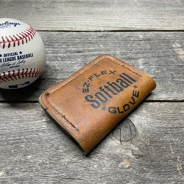 Vintage Spalding "Softball" Baseball Glove Wallet!