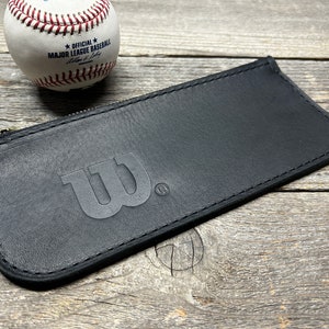 Bolsa de dinero de cuero Wilson Horween X Baseball con cremallera - The Clubbie!!