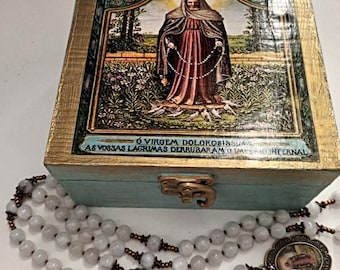 Rosary with box Our Lady of Tears - The tears of Mary.Box and Rosary Our Lady of Tears -