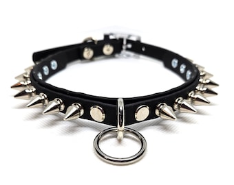 ONYX MINI spiked ring collar in black vegan leather