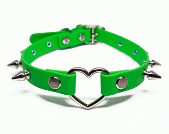 AORTA SINISTER heart collar in neon green vegan leather