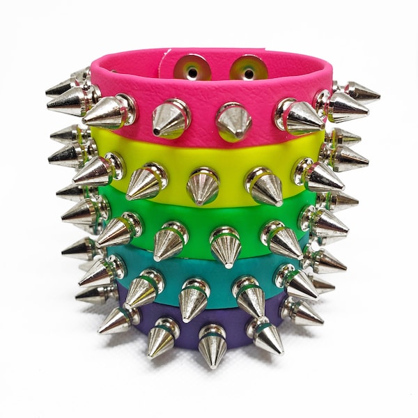 SHIRLEY wristband cuff in neon vegan leather