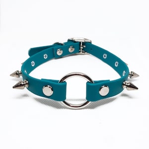 Elige tu propio color - Gargantilla con anilla en forma de o OLEANDER SINISTER