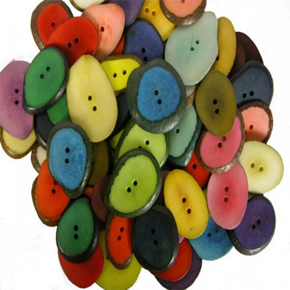 COLORFUL TAGUA NUT (COROZO) SMALL BUTTONS - SET OF 5
