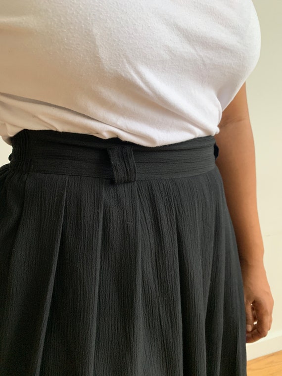 Vintage Pleated Midi Skirt - image 4