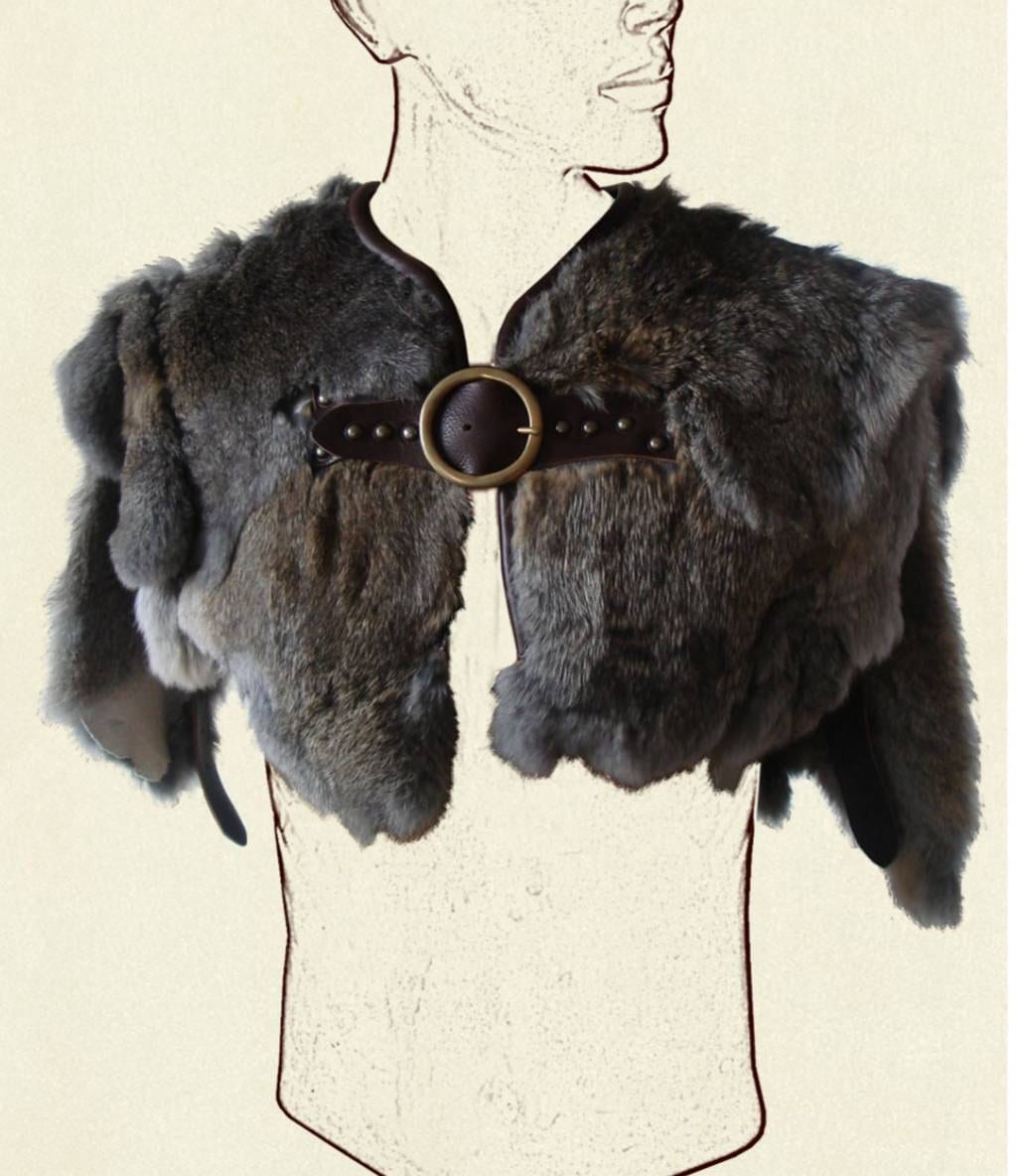 Viking Fur Mantle . 51 Bear Brown Faux Fur With Black Tips 