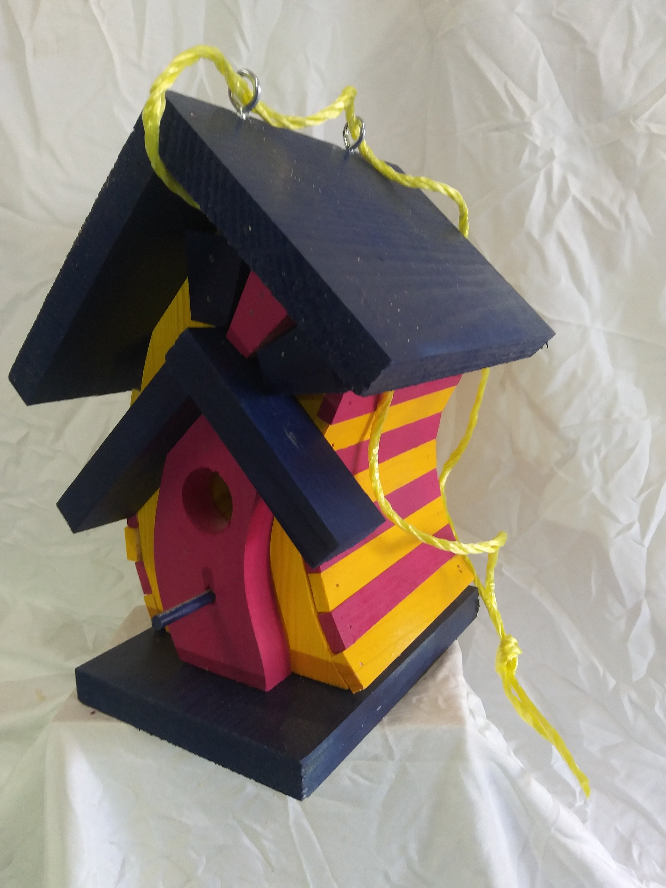 CROOKED BIRDHOUSE