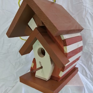 BIRDHOUSE