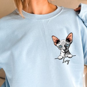 Sphynx Grey Cat Mom Sweatshirt, Custom Hoodie for Sphynx Grey Cat Dad, Sphynx Grey in Pocket, Personalized Sphynx Grey Cat Mom Hoodie, S2180