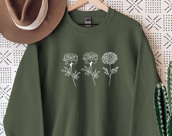 Custom Birth Month Flower Sweatshirt, Flower Shirt, Sentimental Gift for Her, Personalized Birth Month Flower Sweatshirt.