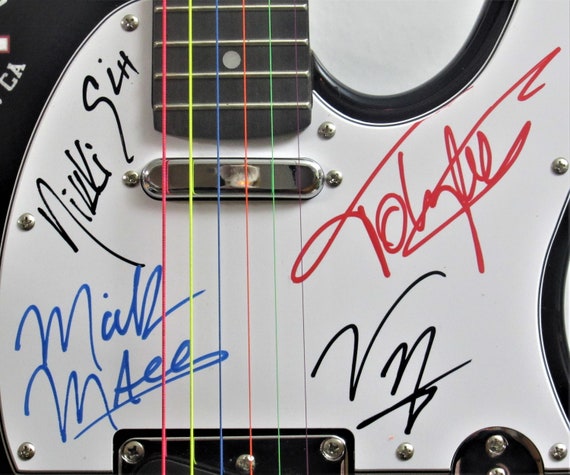 Motley Crue Autographed Guitar - Etsy