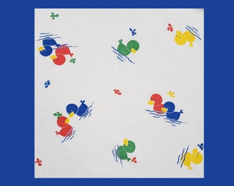 Dundee Ducks Sheet Pack n Play Yard Vintage 90s White Red Blue Green Yellow Bird Cutter Fabric