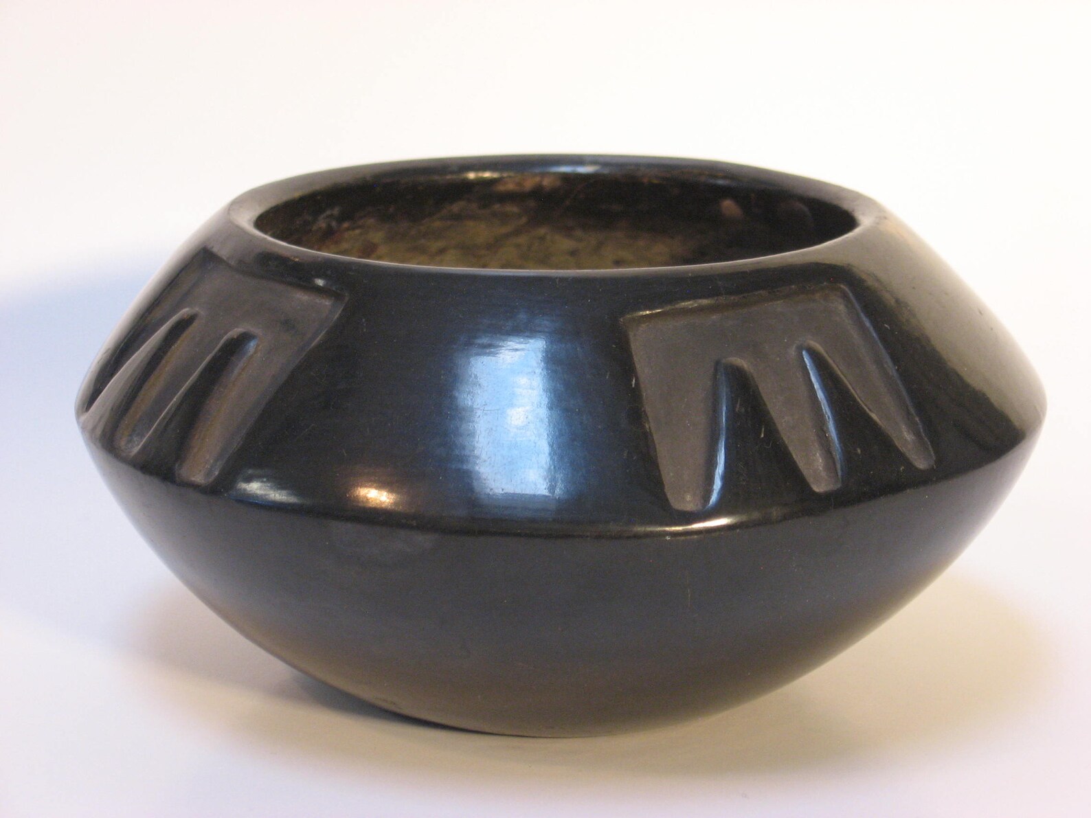 San Idelfonso Pottery Juanita Pena Native American Pottery Etsy