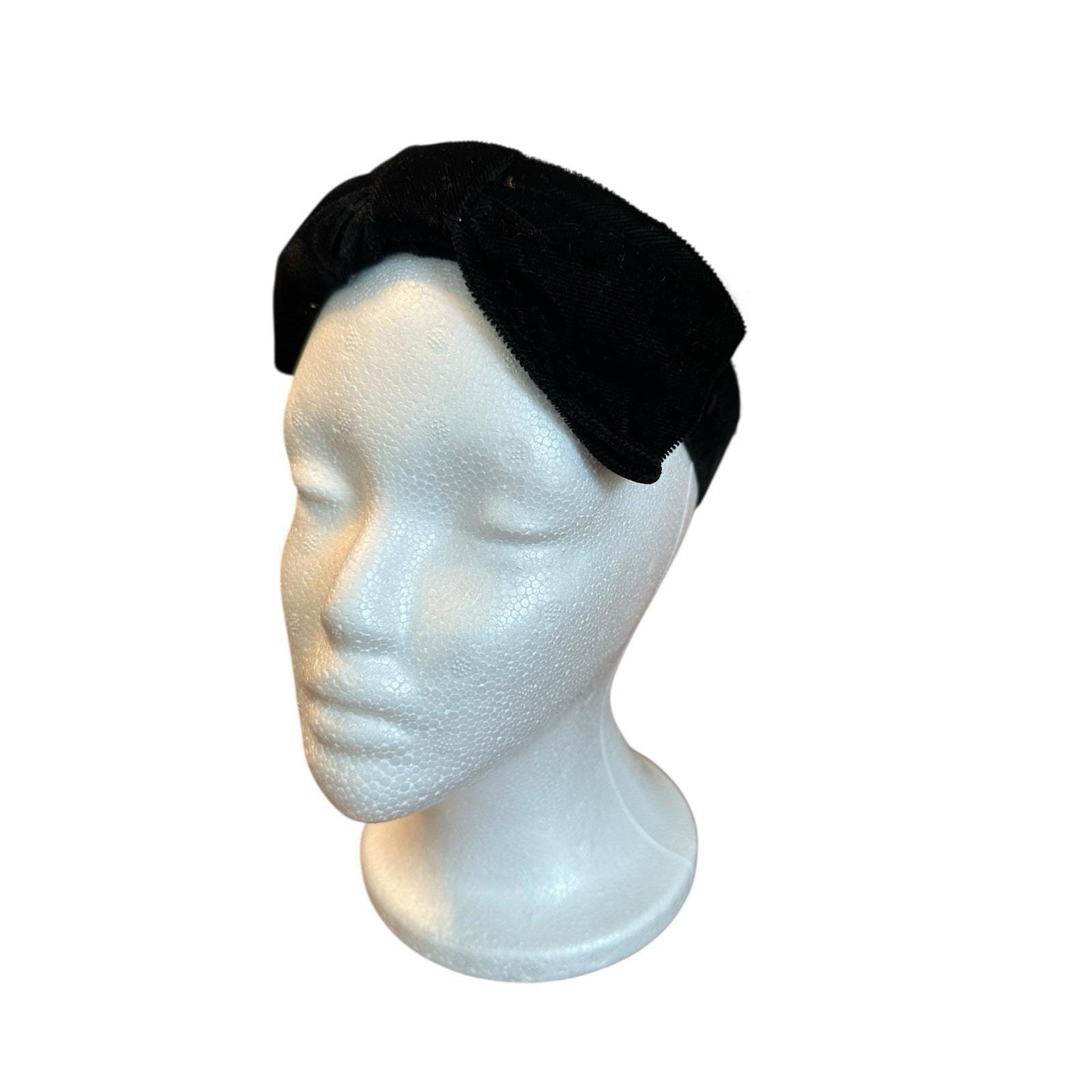1950s Black Velvet Half Hat - Etsy display picture 2