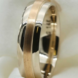 Alliance en or bicolore : 10 carats, 14 carats, 18 carats, or blanc et jaune