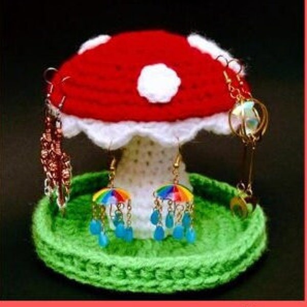 Crochet Mushroom Earring Holder Pattern—Cottagecore Crochet—Mushroom Earring Holder—Crochet Mushroom—Crochet Accessory—Cutecore Mushroom