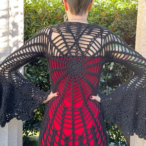 Spiderweb Mandala Coat Crochet Pattern-Halloween Duster-Crochet Spiderweb-Gothic Halloween Coat-Stevie Nicks Jacket-Crochet Spider Dress zdjęcie 5