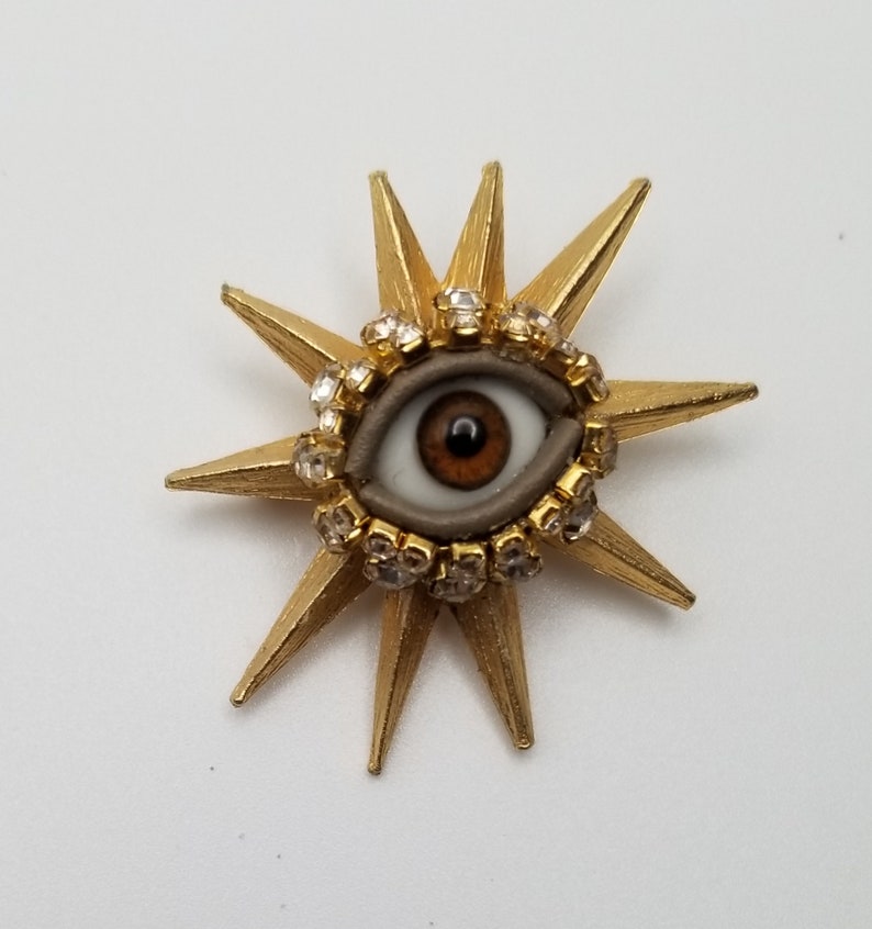 Twinkle Twinkle Wink Vintage brooch. Striking mixed media art pin. Goldtone statement piece. Unique gift. image 1