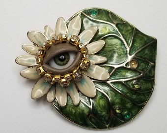 Lily Pad Wink - Lovely vintage brooch. Mixed media art pin. Goldtone statement piece. Unique gift.