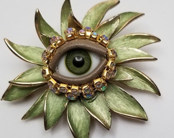 Wildflower Wink - Vintage brooch. Striking mixed media art pin. Goldtone statement piece. Unique gift.