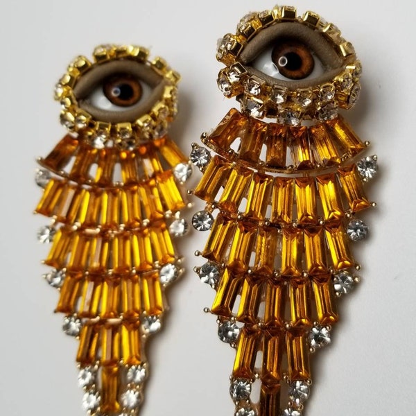 Great Golden Winks -  Dazzling goldtone eyeball earrings available alone or with victorian style specimen box.  Pls see note in description.