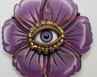 Violet Wink - Giant vintage brooch. Striking mixed media art pin. Goldtone statement piece. Unique gift.