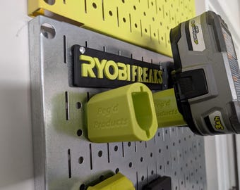 Ryobi 18V-batterijhouder voor wand- of ophangbord