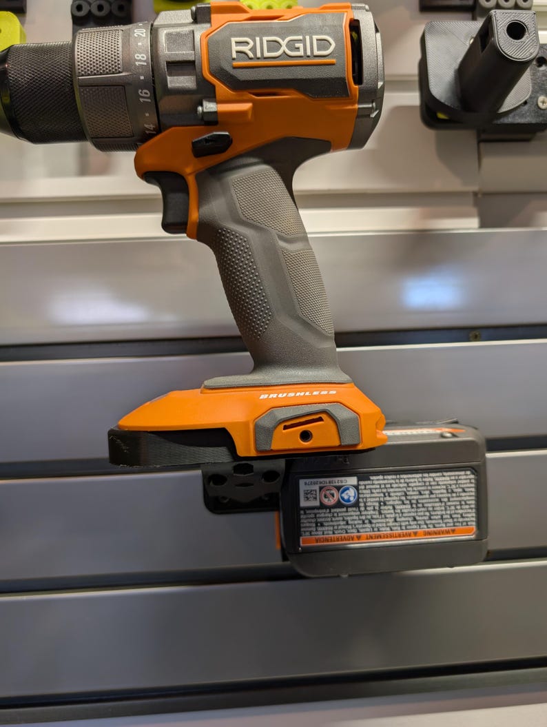 Battery Holder Mount for Ridgid 18V Batteries Pegboard Wall Shelf image 9