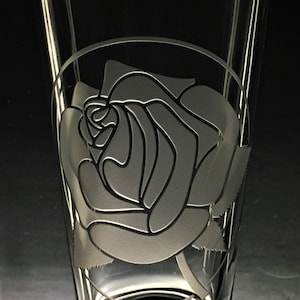 Sandblasted Rose 16 oz. Pint Glass
