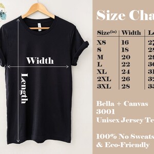 以下が含まれることがあります： 黒のユニセックスTシャツのサイズ表。表は、XSから3XLまでのサイズについて、幅と長さをインチで示しています。TシャツはBella + Canvas製で、3001 Unisex Jersey Tee、100% No Sweatshops & Eco-Friendlyです。