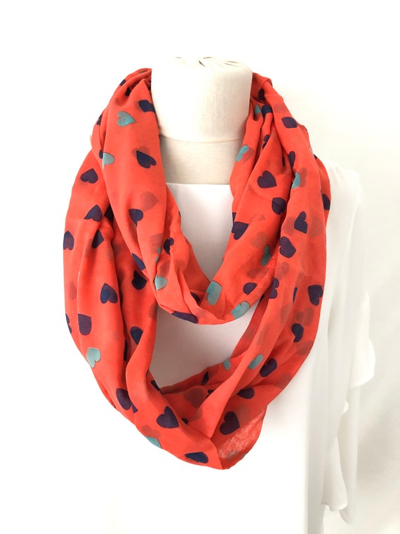 RED INFINITY Scarf Loop con cuori stampati regalo di San Valentino