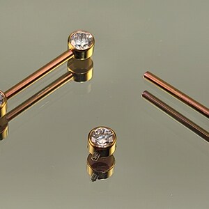 14g 1.6mm Titanium Internally Threaded Barbell Pair w/Forward Facing Gems 5/8 length Anodized Rose Gold Finish Bild 7