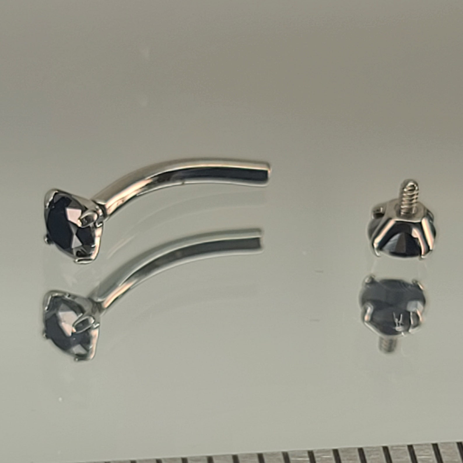 16g Titanium Curved Barbell Internal Thread 3mm Black Cubic Zirconia CZ ...
