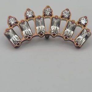 16g (1.2mm) Crown Conch Jewelry Internally Threaded Gem *Choose Post Length and Anodized Finish Color*