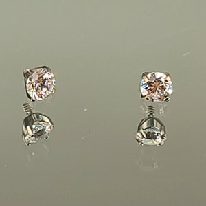 16g (1.2mm) Titanium Prong Setting 2.5mm Clear Gem Internal Thread Ends (2 total pieces) *Choose Finish*