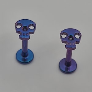 16g (1.2mm) Skull Stud Pair Earrings Bar Earrings Titanium Anodized Iridescent Teal Purple Finish Internally Threaded *Choose Length*