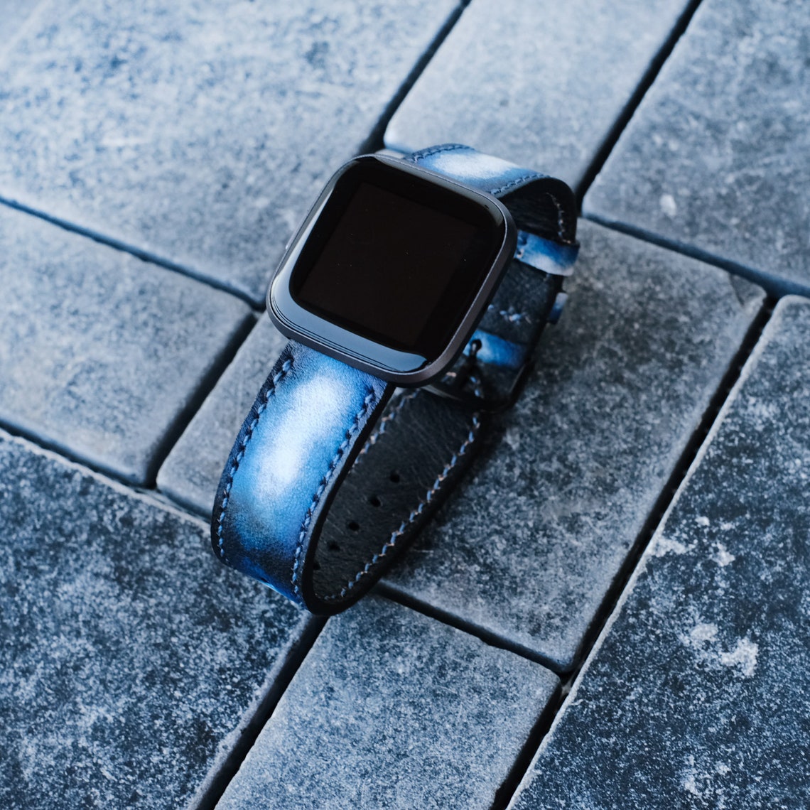fitbit versa 2 straps
