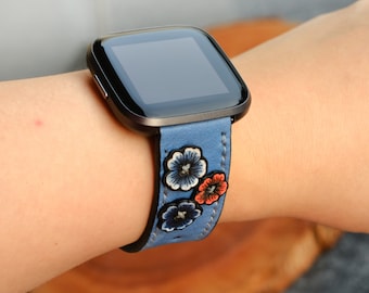 Cinturino Fitbit in pelle fatto a mano con motivo floreale - Versa, Sense, Charge