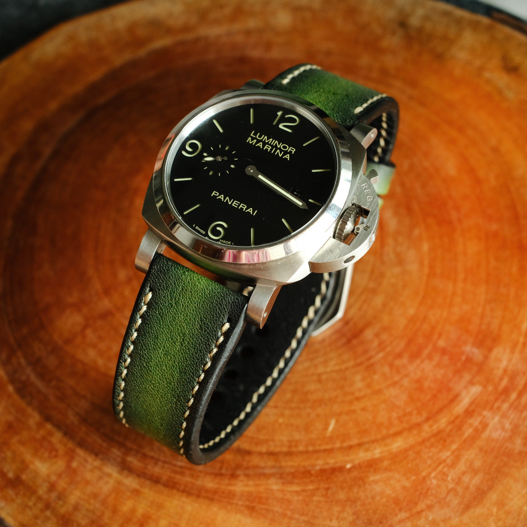 PANERAI Luminor Marina ミリタリーグリーンラバーベルト ミリタリーグリーンのラバーストラップ入荷 | オフィチーネ