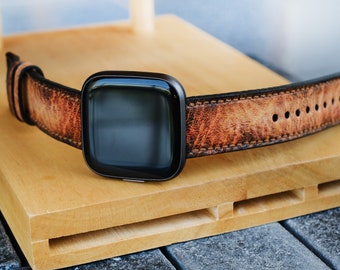 Handmade Leather Fitbit Band: Vintage Style for Versa & Charge