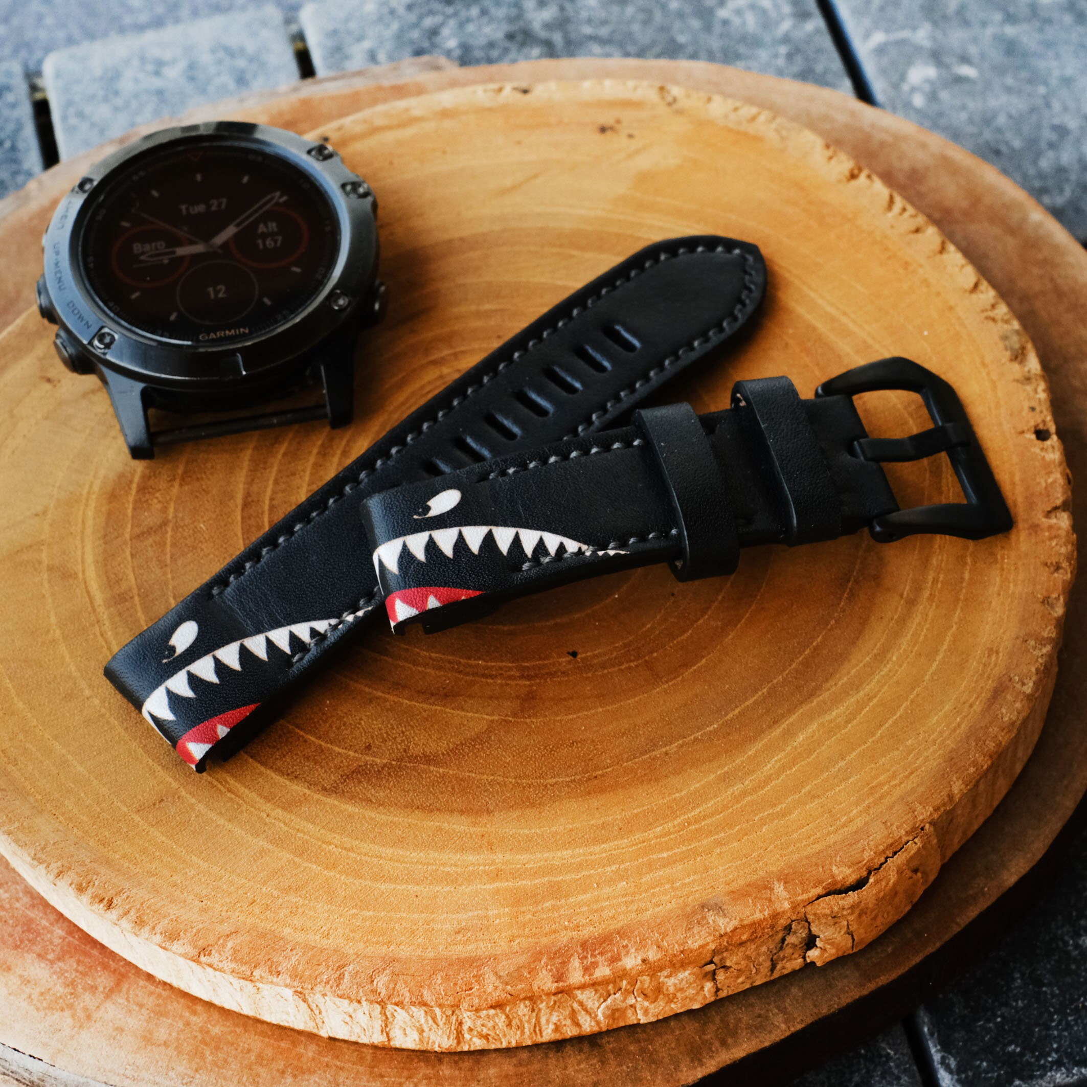 Garmin fenix hotsell 5x military discount
